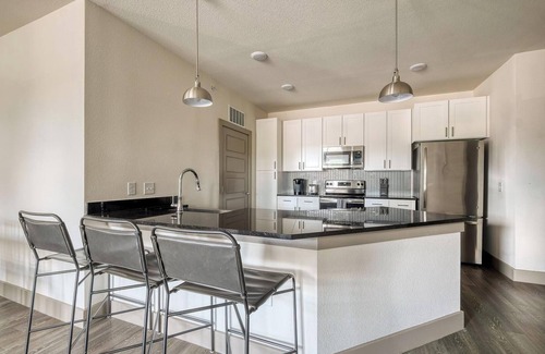 Conroe Apartment | Landing | Incredible 2BD, Yoga Studio, Clubhouse