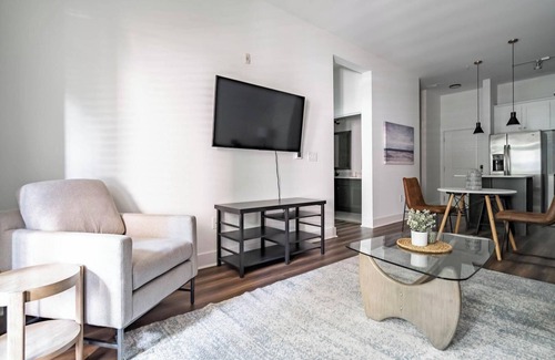 Cary Apartment | Landing | Incredible 2BD, Gym, Rooftop Lounge