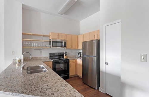 New Pathways Apartment | Landing | Modern 1BD, Clubhouse, Pool
