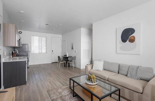 Goodyear Apartment | Landing | Modern 1BD, Game Room, Yoga Studio