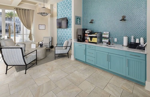 St. Johns Apartment | Landing | Modern 3BD, Gym