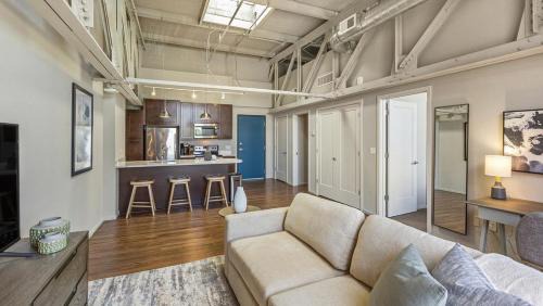 Southeast Omaha Apartment | Landing Modern Apartment with Amazing Amenities (ID9909X36)
