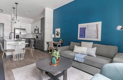 Southbank Apartment | Landing | Spectacular 1BD, Rooftop Lounge, Gym
