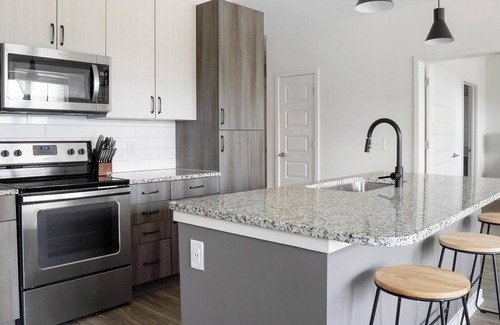 Mableton Apartment | Landing | Spectacular 1BD, Pool, Rooftop Lounge