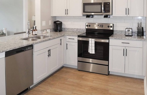 Fort Myers Apartment | Landing | Spectacular 2BD, Yoga Studio, Pool