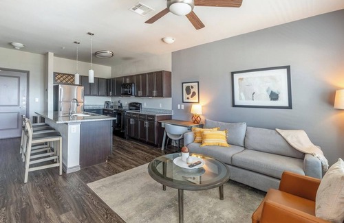 Fort Worth Apartment | Landing | Spectacular 1BD, Clubhouse