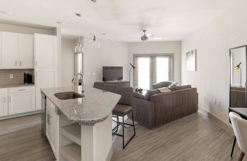 South Arlington Apartment | Landing | Stylish 1BD, Pool, Clubhouse