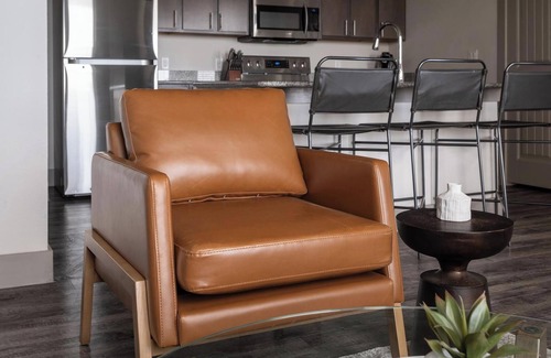 Manor Apartment | Landing | Stylish 1BD, Gym, Courtyard