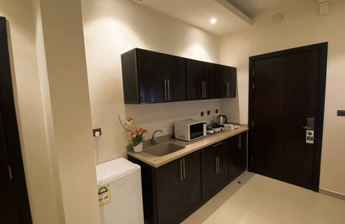 Sari Street Apartment | LANDMARK HOTEL - SARI