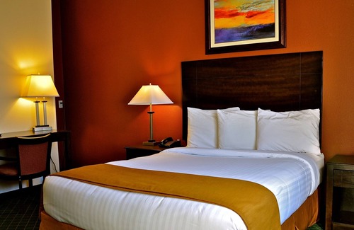 Fort Irwin Hotel | Landmark Inn Fort Irwin