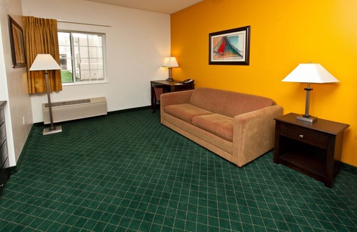 Fort Irwin Hotel | Landmark Inn Fort Irwin