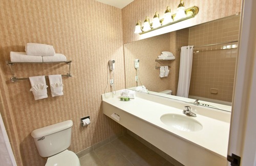 Fort Irwin Hotel | Landmark Inn Fort Irwin