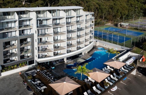 Nelson Bay Resort | Landmark Resort
