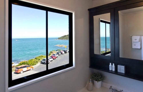 Bluff Bed & Breakfast | Lands End Boutique Hotel