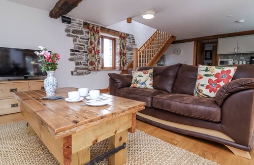 Brayford Cottage | LANE END, family friendly, character holiday cottage in North Molton