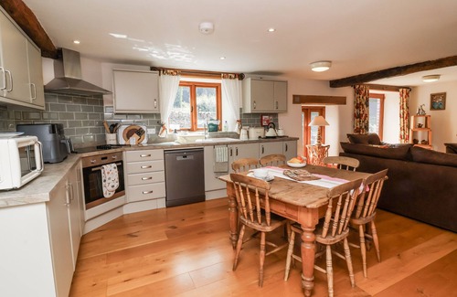 Brayford Cottage | LANE END, family friendly, character holiday cottage in North Molton