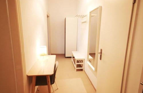 Schoeneberg Apartment | LANG Li by ROCKCHAIR Apartments l SUPERHOST Status l 2 Bedrooms Boxspringbeds in City Center - Cozy Family & Business Flair welcomes you!