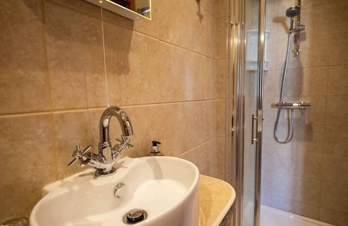 Kilgetty Bed & Breakfast | Langdon Farm Guest House