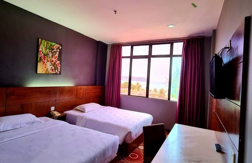 Lubok Buaya Hotel | Langgura Baron Resort
