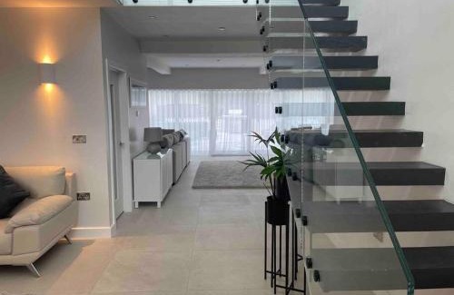 Mumbles House | Langland Bay House