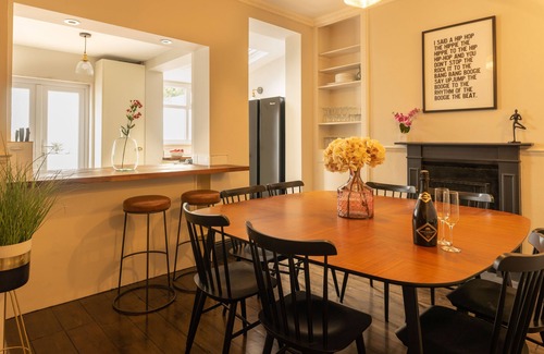 Hele House | Langleigh Villa