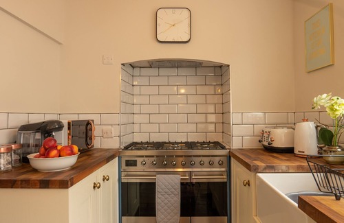 Hele House | Langleigh Villa