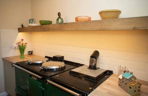 Dwrbach Cottage | Langton Farmhouse, Fishguard