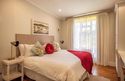 Grahamstown House | Lanherne Guest House Bed & Breakfast