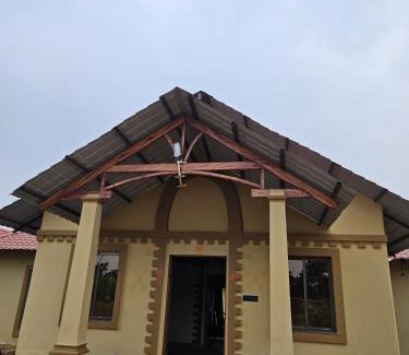 Jabalpur Hotel | Lanibann Jungle Lodge