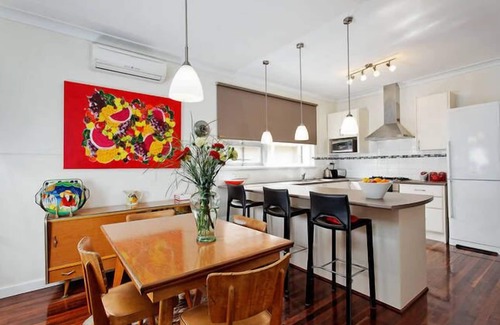 Jolimont Cottage | Lansdowne Park