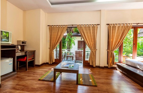 Ko Lanta Hotel | Lanta Klong Nin Beach Resort