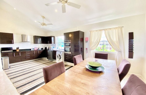 Merlin Bay Condo | Lantana 4, 4 Bedroom Steps From The Beach With Two Swimming Pools