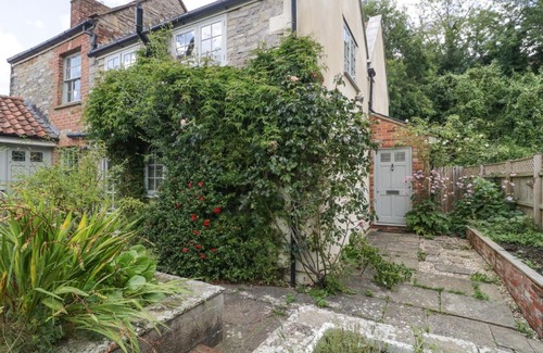 Glastonbury House | Lantern Cottage