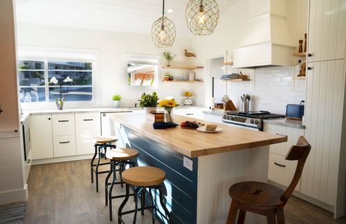 Lantern District Cottage | Lantern Village Ocean View Cottage