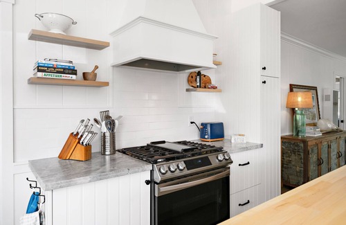 Lantern District Cottage | Lantern Village Ocean View Cottage