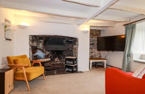 St. Mawgan House | Lanvean Farmhouse