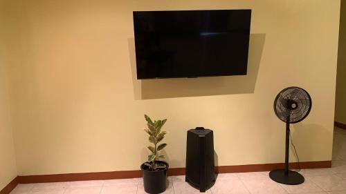 Laoag House | Laoag Spacious Guest House