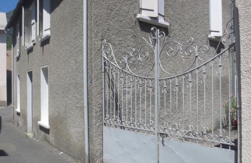 Luz-Saint-Sauveur Apartment | Laporte