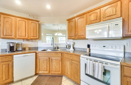 Elkton House | Laptop-Friendly Elkton Home w/Central A/C!