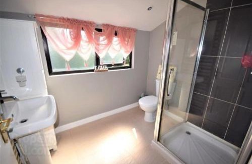 Limavady House | Larch Chalet