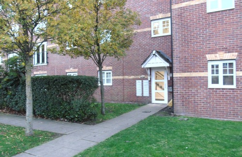 Cheetham Hill Apartment | Larch Gardens 2 Bedroom Appartment
