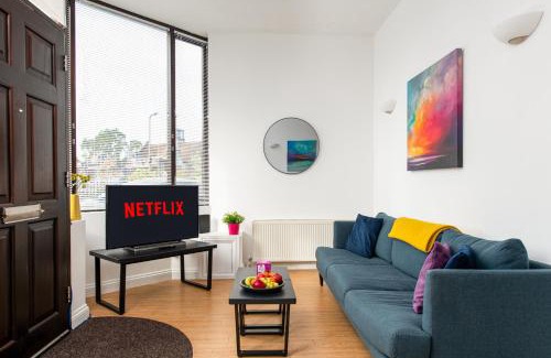 Brislington Apartment | Large 1 bed Flat-Long Stays-By MatchstickStays