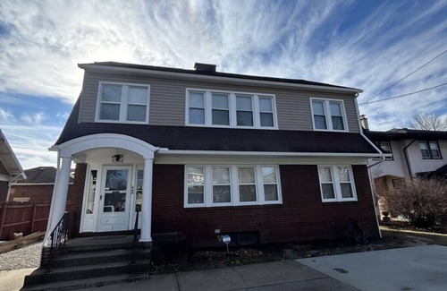 Canton Apartment | Large 1 Bedroom Loft Apartment