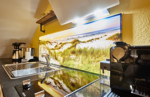 Cuxhaven Apartment | Large (100sqm) modern apartment with roof terrace