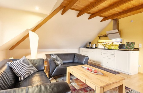 Cuxhaven Apartment | Large (100sqm) modern apartment with roof terrace