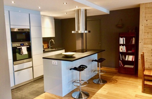 Monetier-les-Bains Apartment | Large 120m2 apartment, contemporary, Monetier village center, south balcony