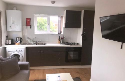 Loughborough Apartment | Large 1st Floor Open Plan Apartment