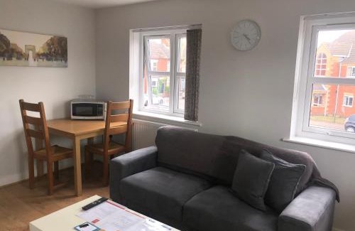 Loughborough Apartment | Large 1st Floor Open Plan Apartment