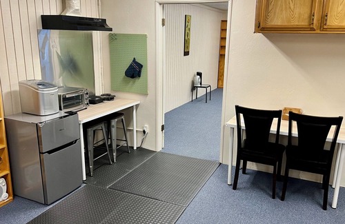 Frazier Park Apartment | Large 2 bedroom 1 bath temporary housing, can sleep up to 6 people. Quiet place