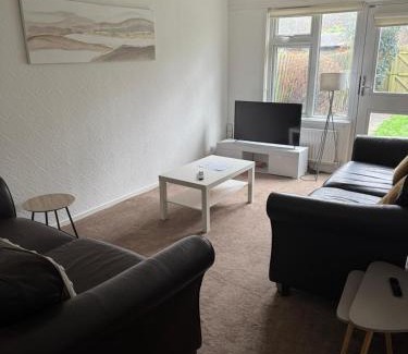 Telford House | Large 2 bedroom house